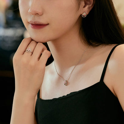 [Windsor Jewelry]Sparkling Pear Cut Necklace
