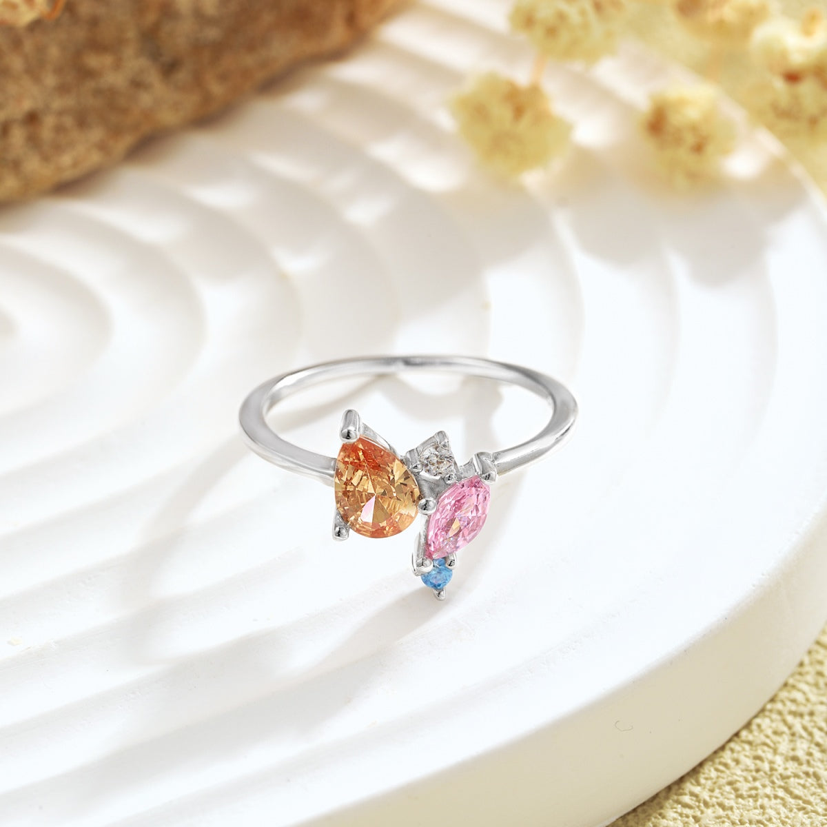 [Windsor Jewelry]Radiant Colorful Multi Cut Daily Ring