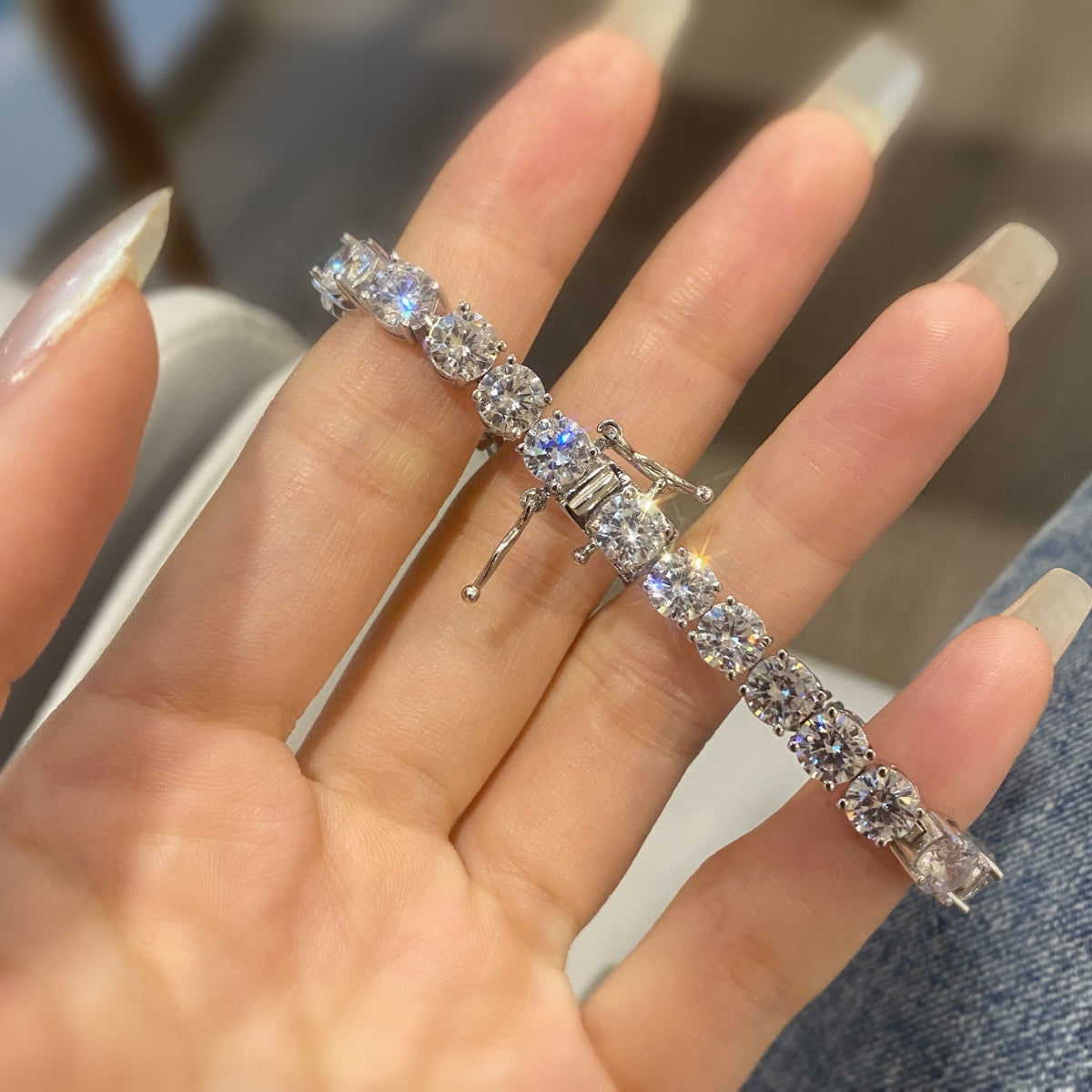 [Windsor Jewelry]0.75 Carat Dazzling Round Cut Wedding Bracelet