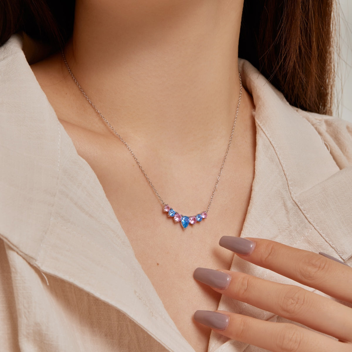 [Windsor Jewelry]Dainty Colorful Heart Necklace