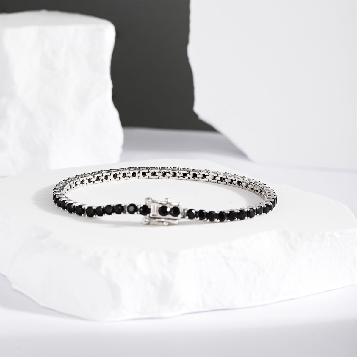 [Windsor Jewelry]Radiant Colorful Round Cut Party Bracelet