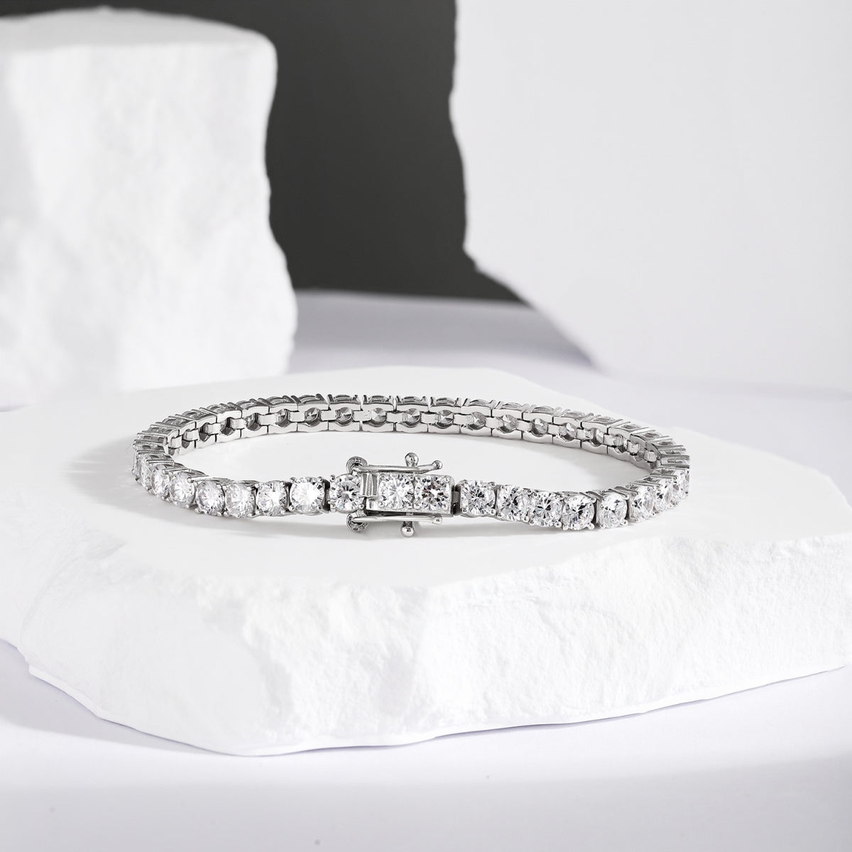 [Windsor Jewelry]Radiant Colorful Round Cut Party Bracelet