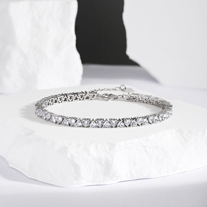 [Windsor Jewelry]Dazzling Romantic Heart Shape Lover Bracelet