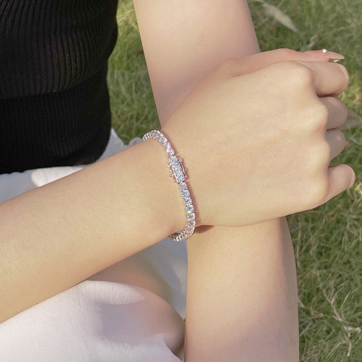 [Windsor Jewelry]Radiant Colorful Round Cut Party Bracelet
