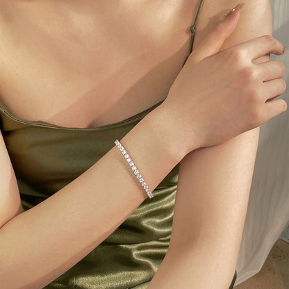 [Windsor Jewelry]Luxurious Ornate Round Cut Tennis Bracelet