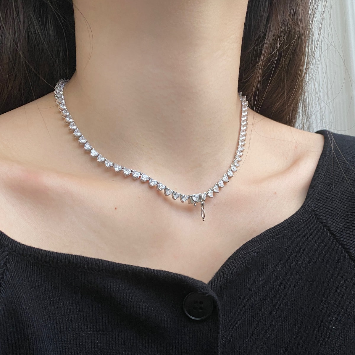 [Windsor Jewelry]Ornate Heart Cut Tennis Necklace