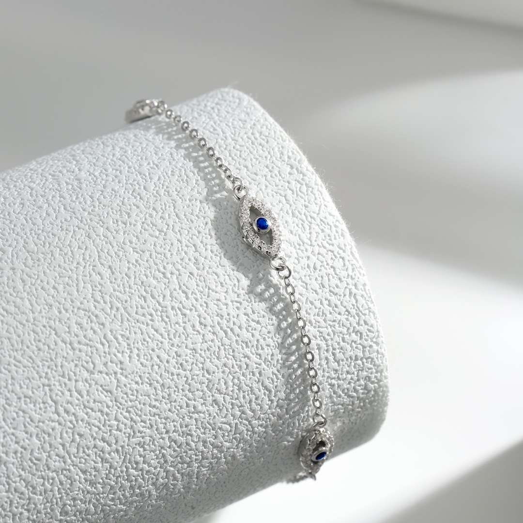 [Windsor Jewelry]Evil Eye Shape Pendent Necklace