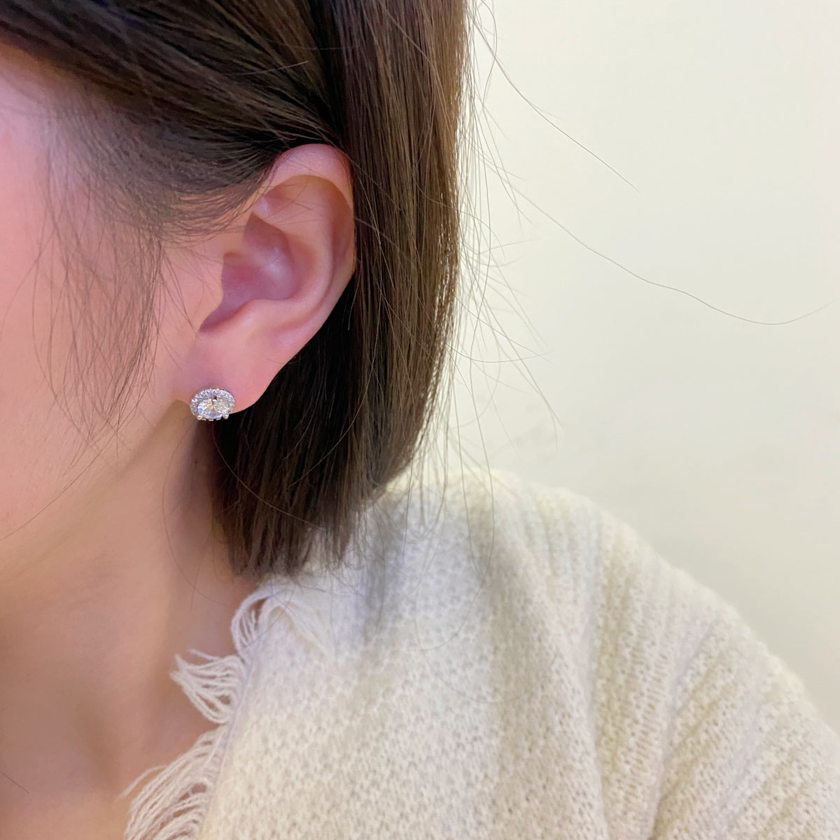 [Windsor Jewelry]Classic Princess Round Shape Earrings