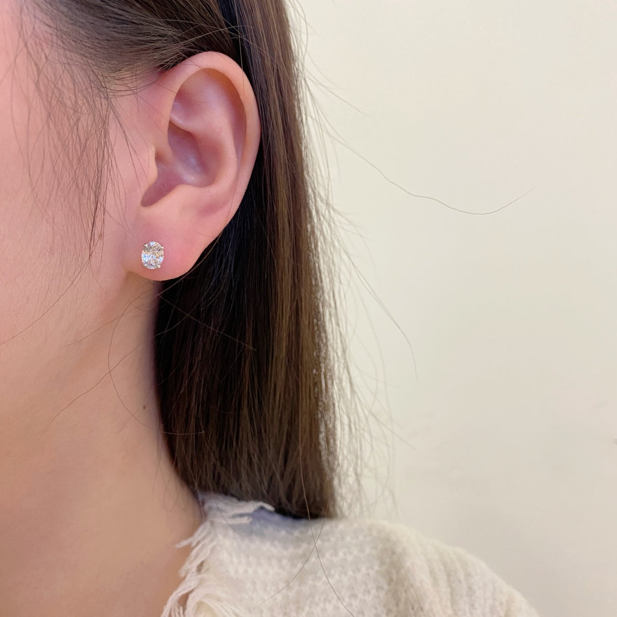 [Windsor Jewelry]Oval Classic Dignified Elegant Earrings