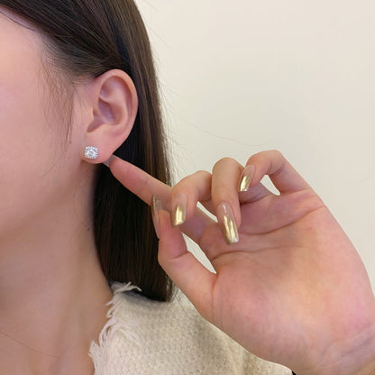 [Windsor Jewelry]Classic Round Center Stone Stud Earrings