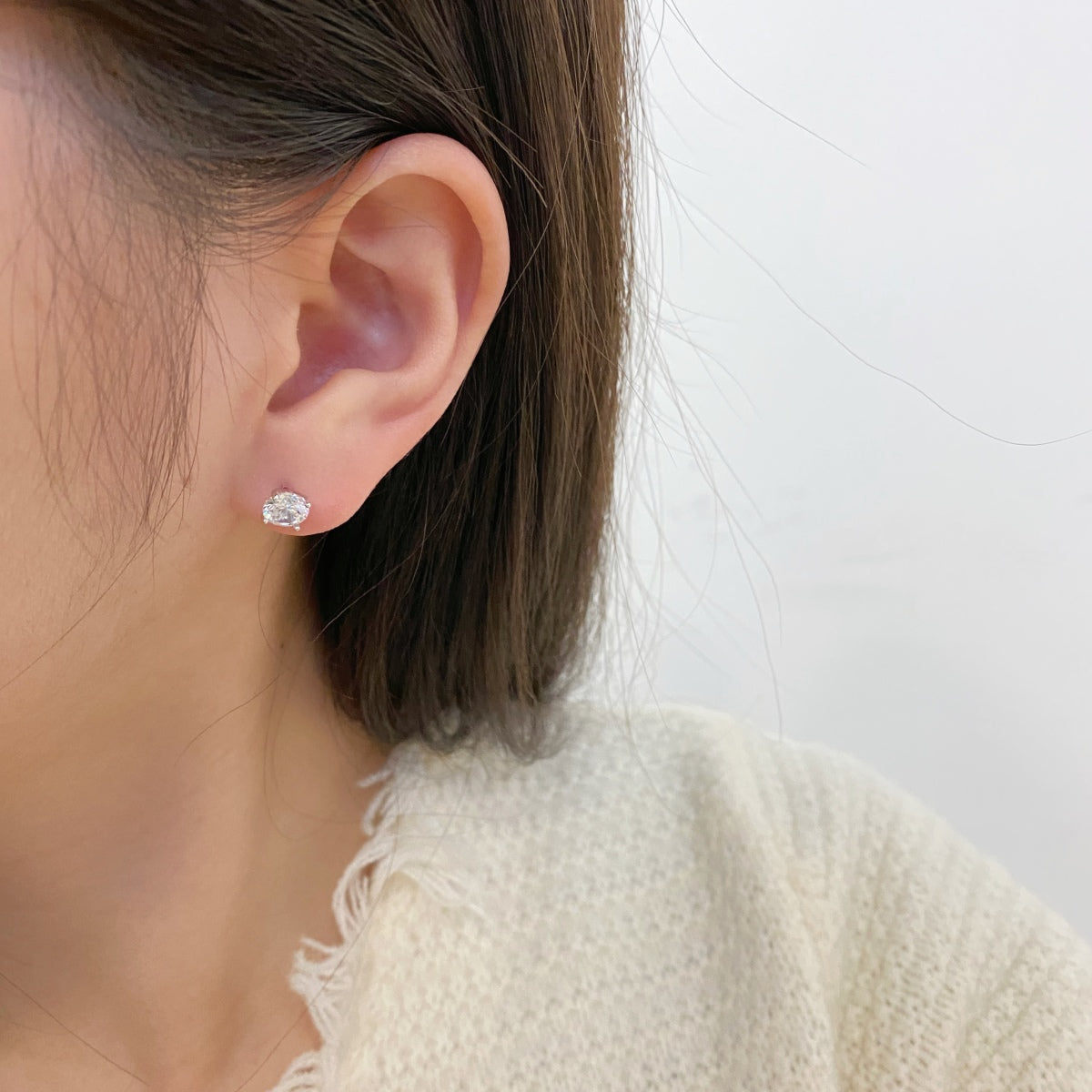 [Windsor Jewelry]Unique Round Shape Earrings