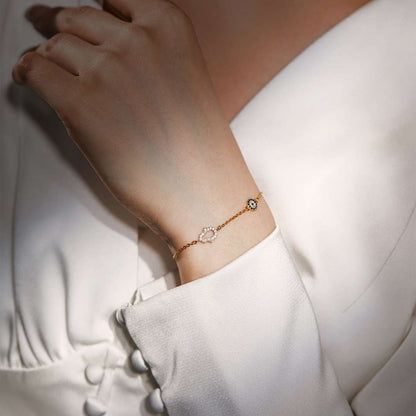[Windsor Jewelry]Gost Shape & Round Shape Necklace