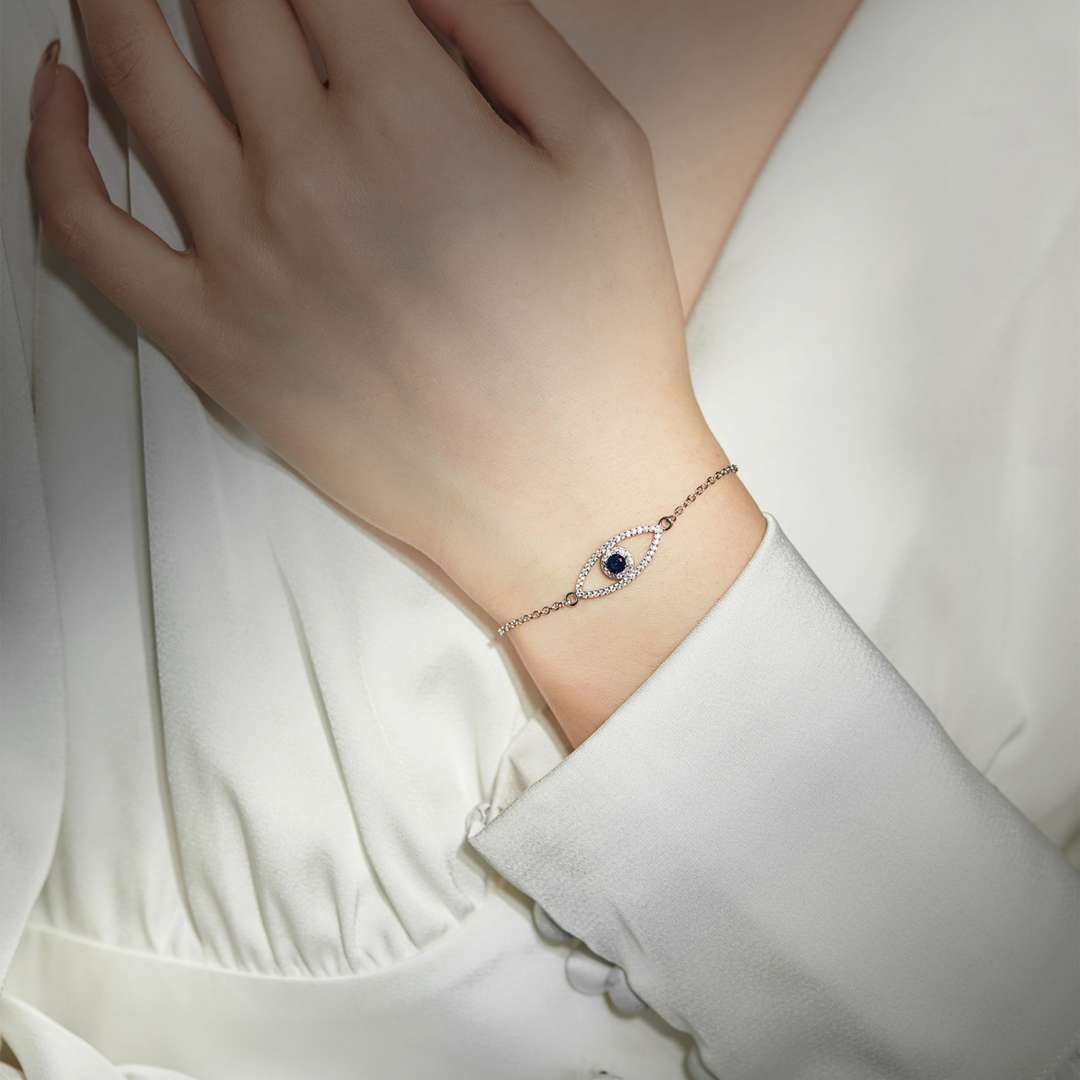 [Windsor Jewelry]Devil's Eye Hollow Design Bracelet