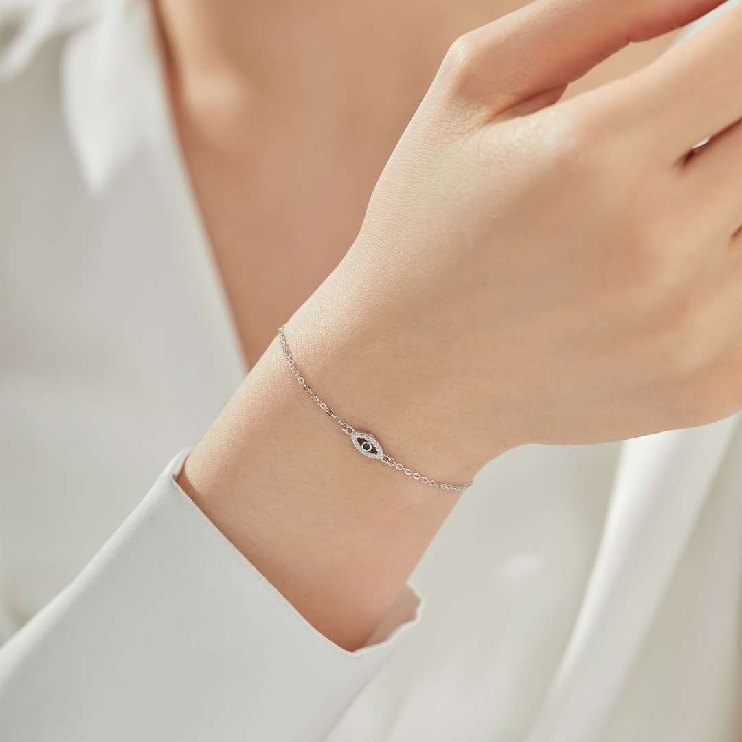 [Windsor Jewelry]Evil Eye Shape Necklace