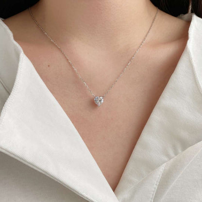 [Windsor Jewelry]Heart Shape Main Stone Pendant Collarbone Necklace