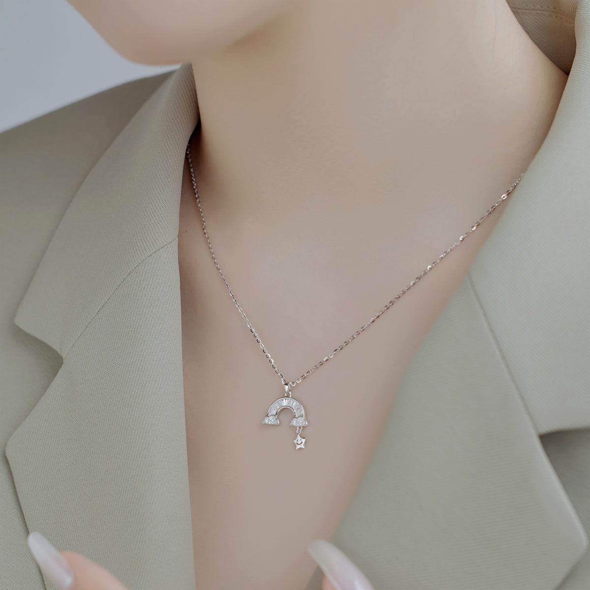 [Windsor Jewelry]Unique Rainbow Star Necklace