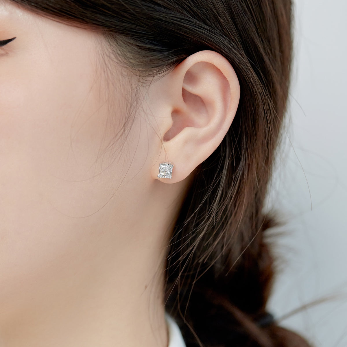 [Windsor Jewelry]1.0 Carat Radiant Princess Cut Wedding Earrings