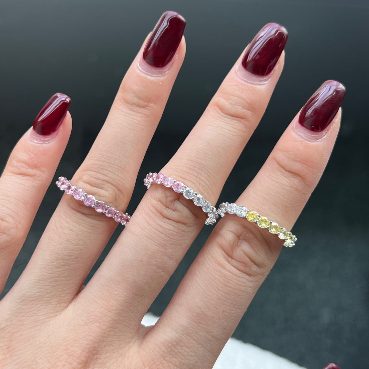 [Windsor Jewelry]Sparkling Round Cut Tennis Ring