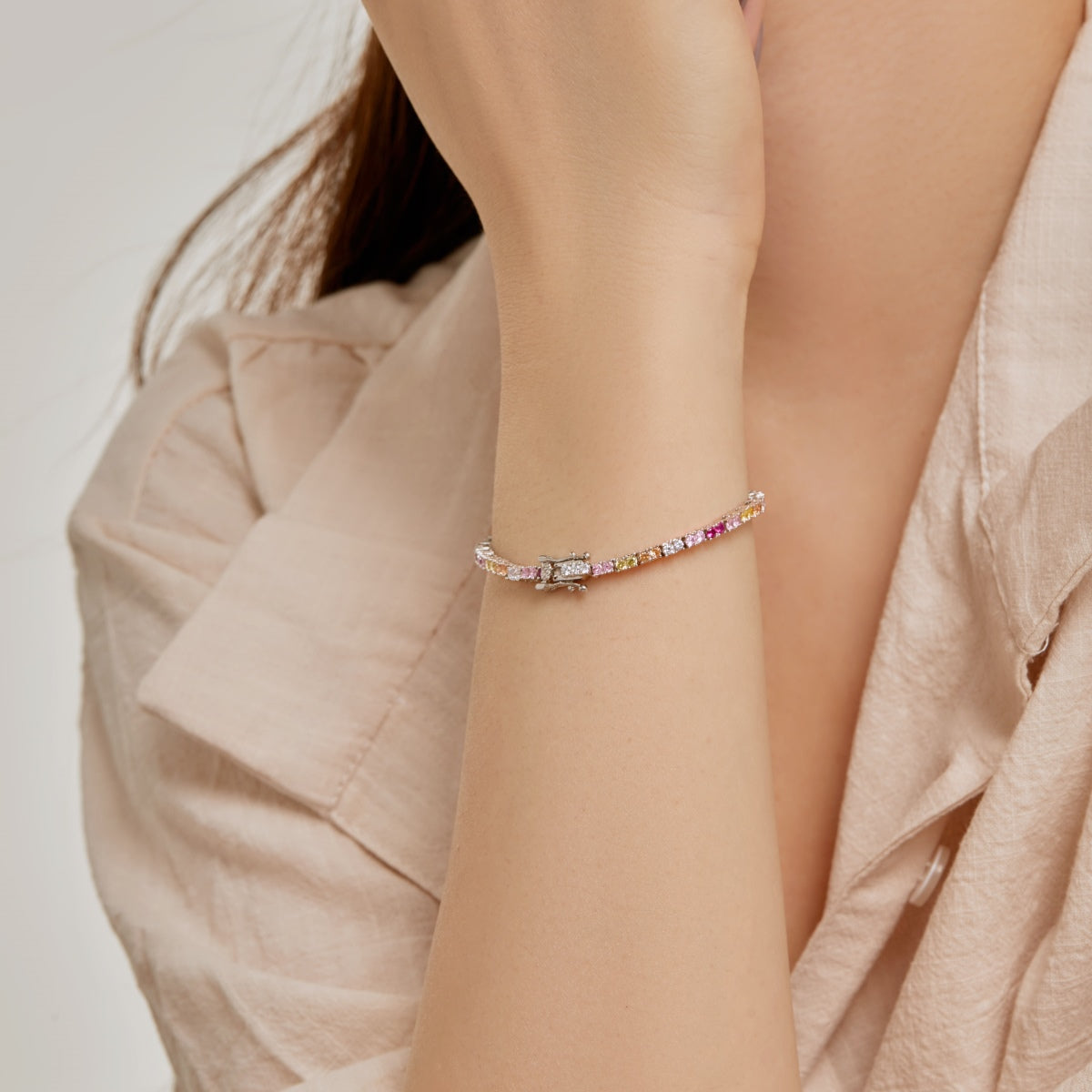 [Windsor Jewelry]Delicate Romantic Heart Shape Lover Bracelet
