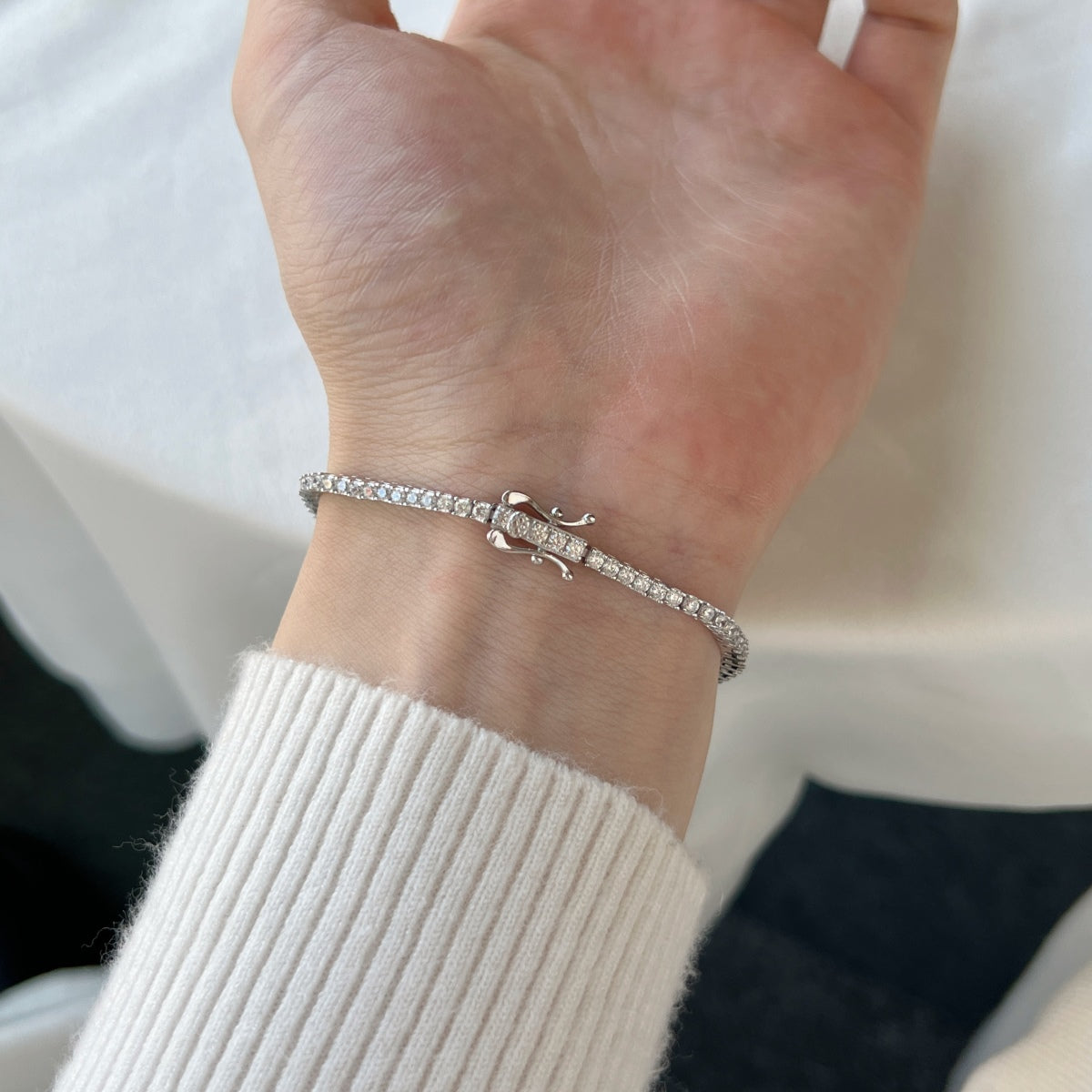 [Windsor Jewelry]Dazzling Exquisite Round Cut Daily Bracelet