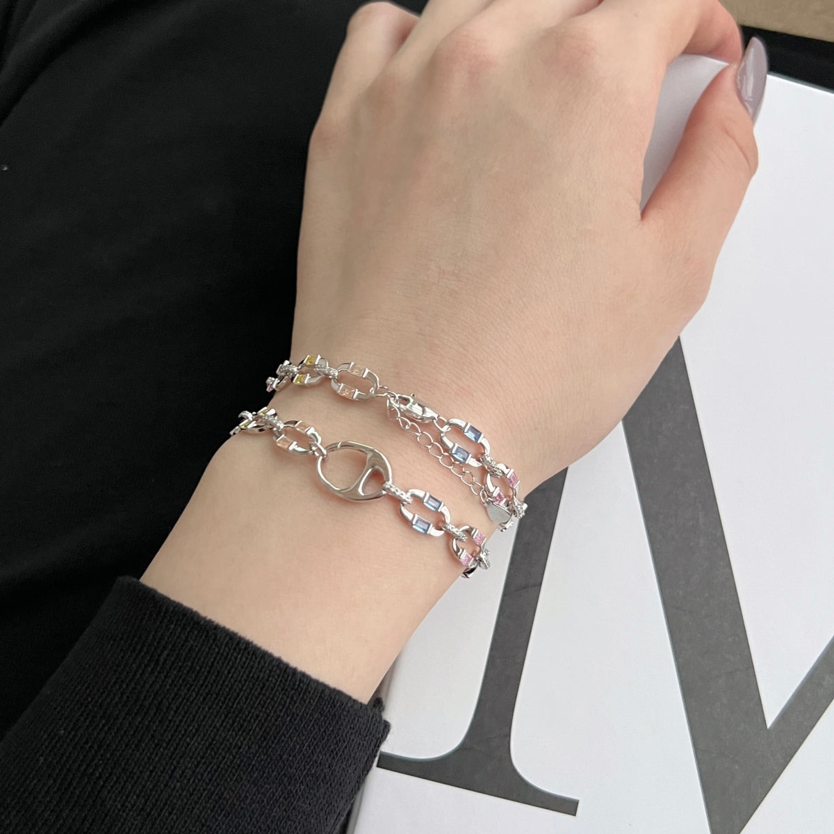 [Windsor Jewelry]Dazzling Colorful Daily Bracelet