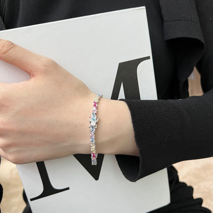 [Windsor Jewelry]Ornate Sparkling Multi Cut Party Bracelet