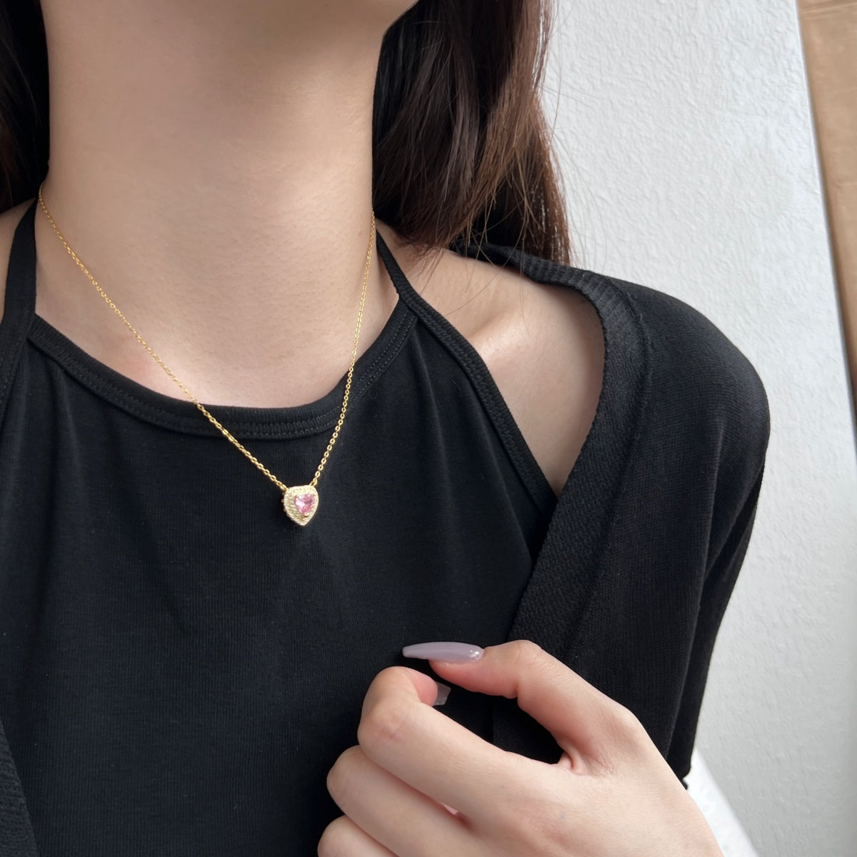 [Windsor Jewelry]Exquisite Heart Shape Necklace