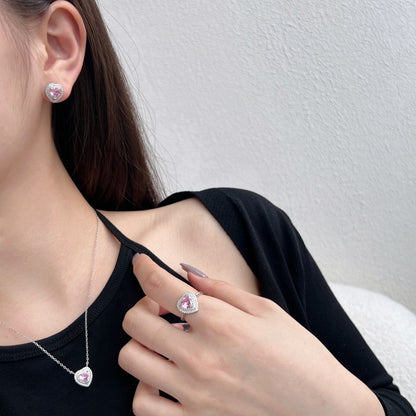 [Windsor Jewelry]Dazzling Heart Shape Lover Earrings
