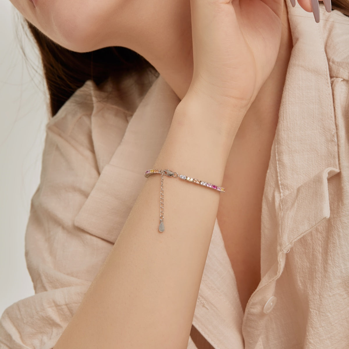 [Windsor Jewelry]Delicate Romantic Heart Shape Lover Bracelet