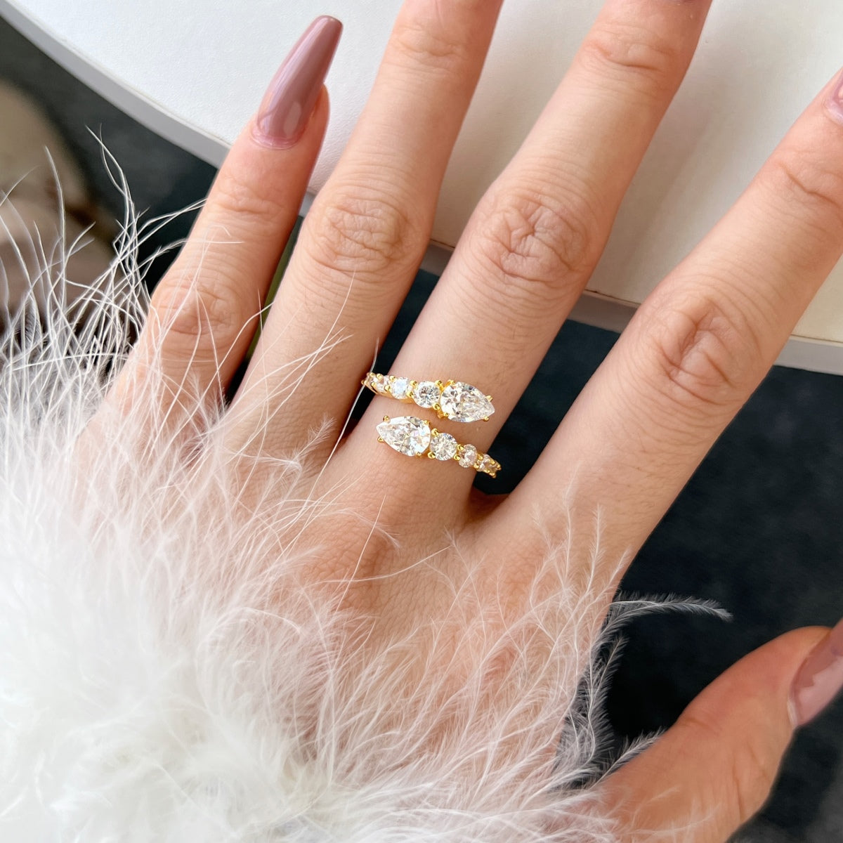 [Windsor Jewelry]Delicate Lively Snake Shape Daily Ring