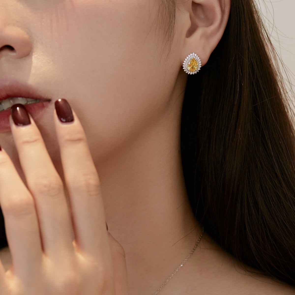 [Windsor Jewelry]Delicate Gorgeous Pear Cut Daily Earrings