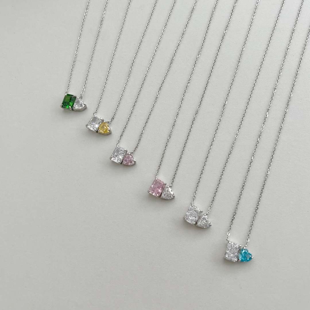 [Windsor Jewelry]Dazzling Square & Heart Shape Necklace