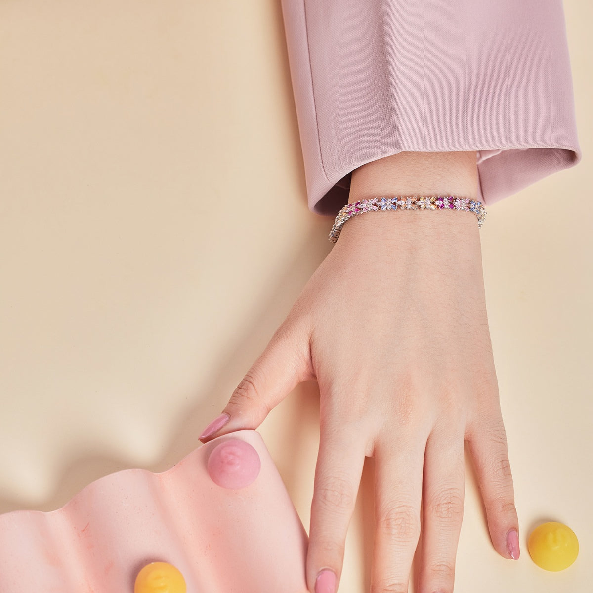 [Windsor Jewelry]Radiant Colorful Emerald Cut Party Bracelet