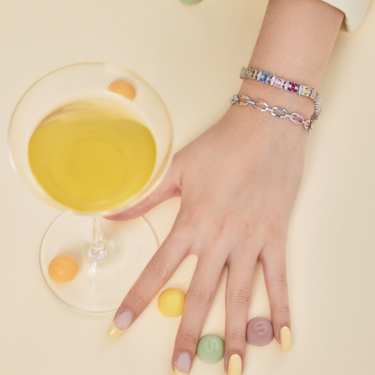 [Windsor Jewelry]Dazzling Colorful Daily Bracelet