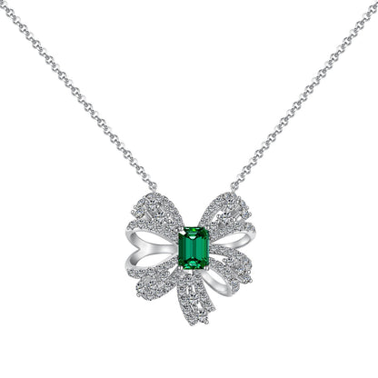 [Windsor Jewelry]Luxurious Flower Shape Emerald Cut Necklace