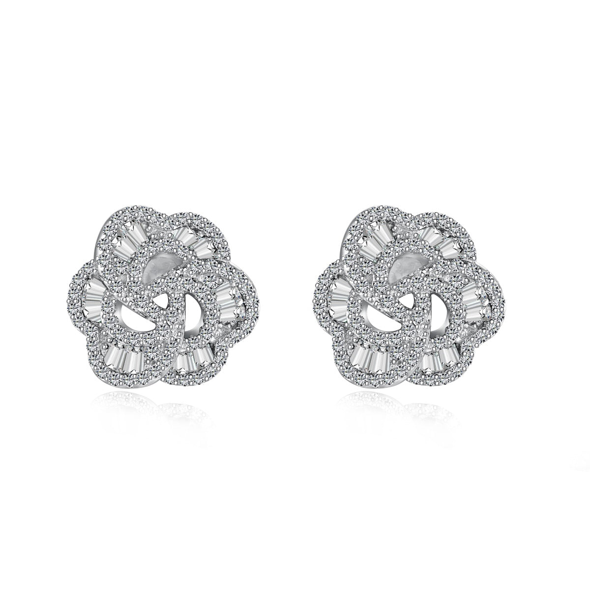 [Windsor Jewelry]Exquisite Flower Shape Daily Earrings