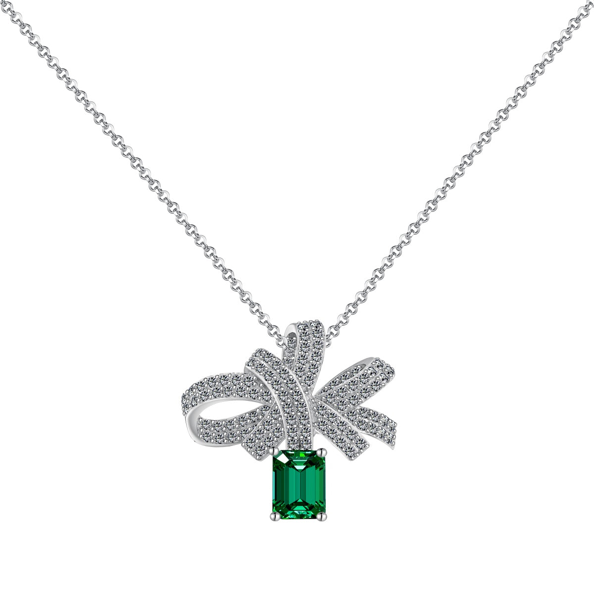 [Windsor Jewelry]Luxurious Flower Shape Emerald Cut Necklace
