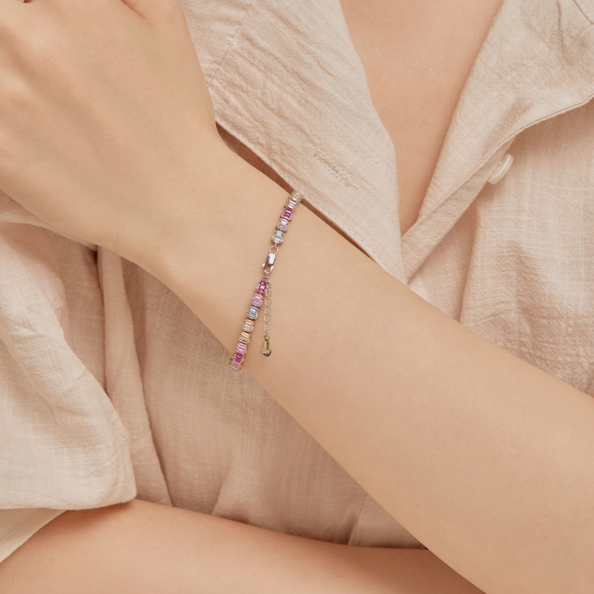 [Windsor Jewelry]Delicate Colorful Emerald Cut Party Bracelet
