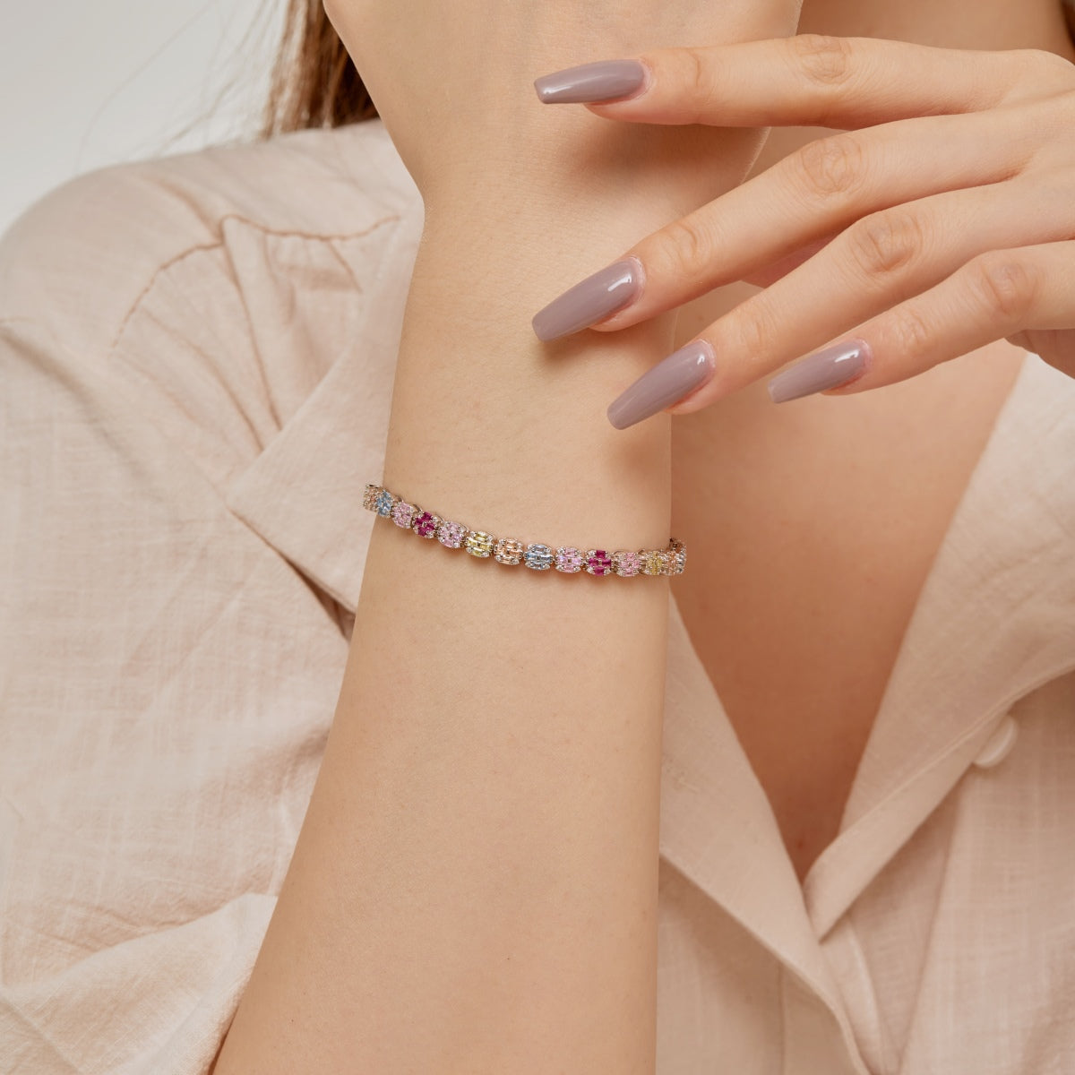 [Windsor Jewelry]Delicate Colorful Emerald Cut Daily Bracelet