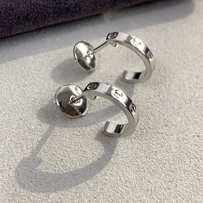[Windsor Jewelry]LOVE EARRINGS 2.65MM SILVER