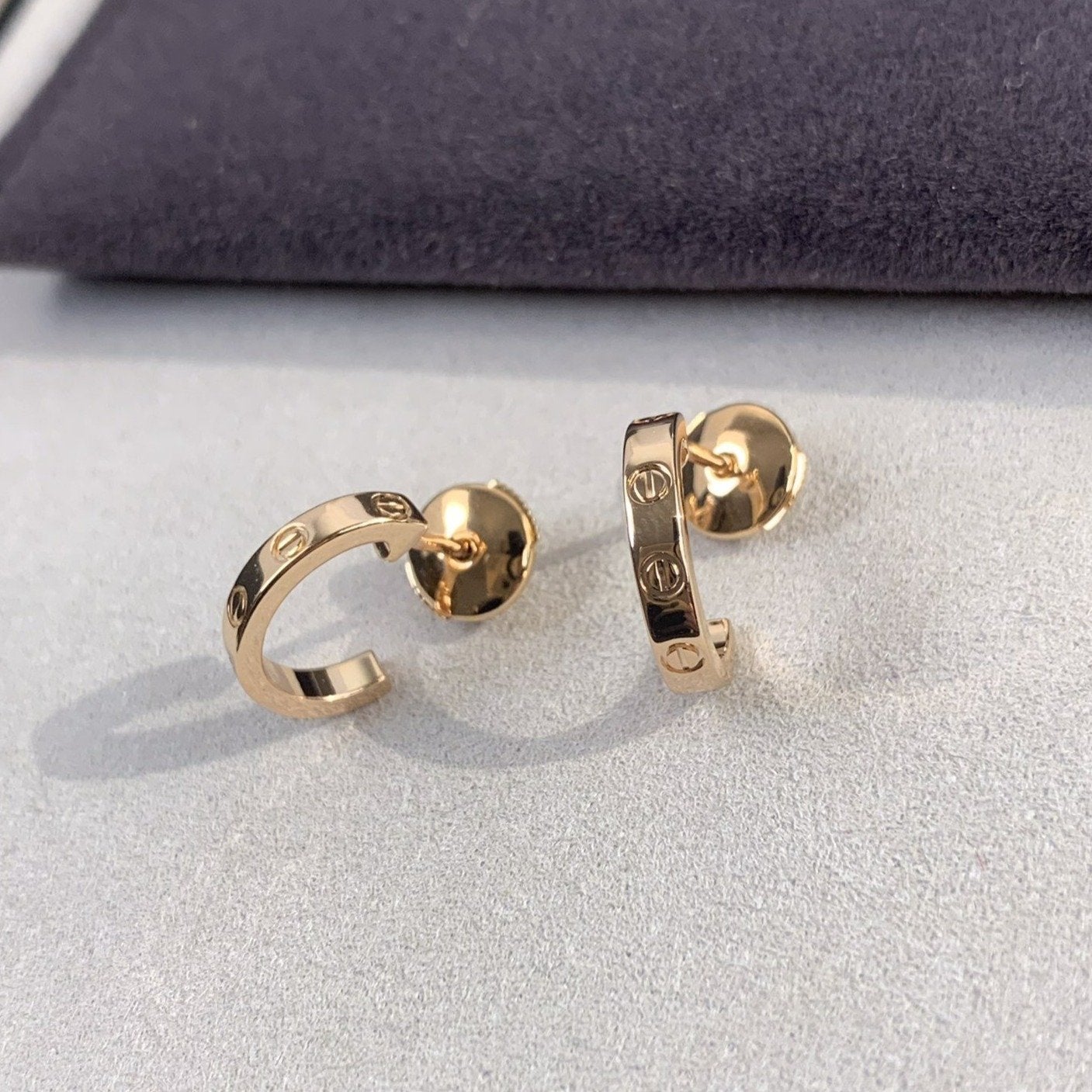 [Windsor Jewelry]LOVE EARRINGS 2.65MM PINK GOLD