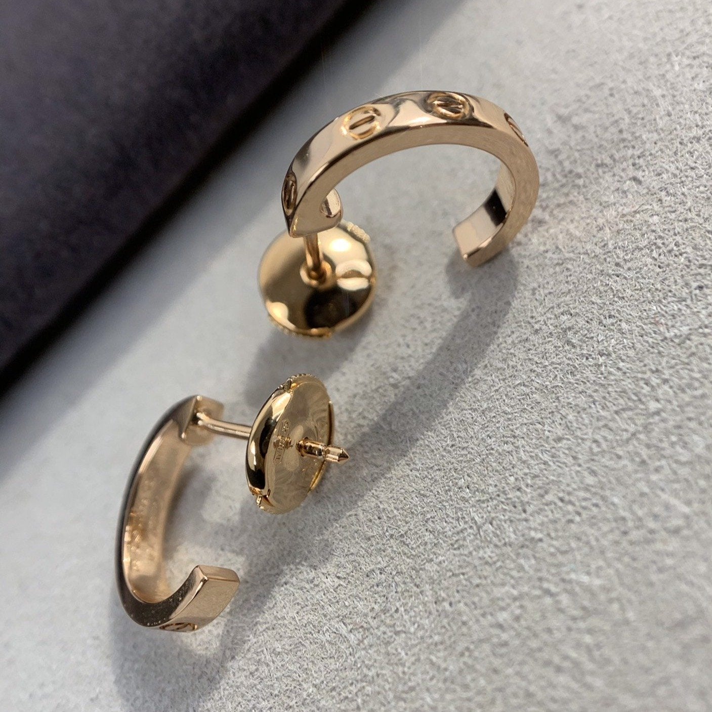 [Windsor Jewelry]LOVE EARRINGS 2.65MM PINK GOLD