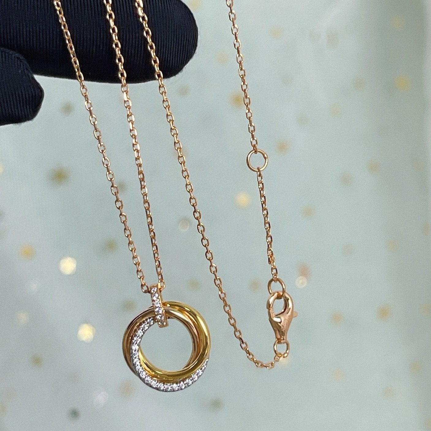 [Windsor Jewelry]TRINITY NECKLACE SILVER GOLD PINK GOLD DIAMONDS
