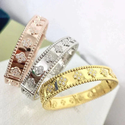 [Windsor Jewelry]CLOVER BRACELET 8MM DIAMONDS
