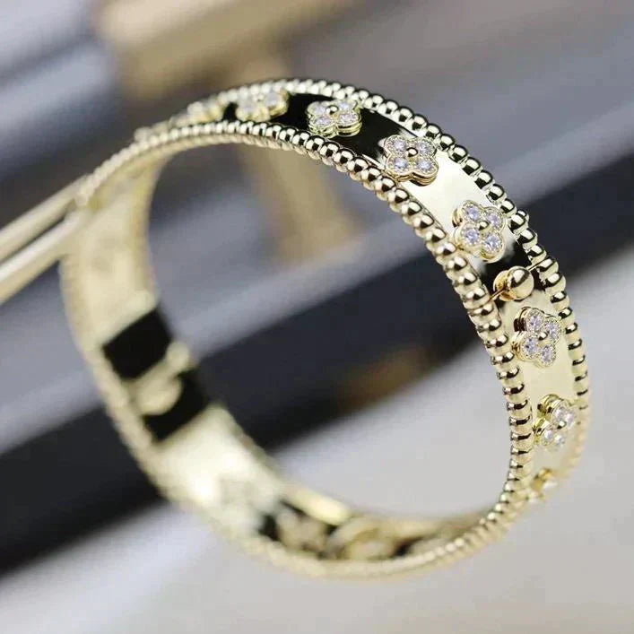 [Windsor Jewelry]CLOVER BRACELET 8MM DIAMONDS