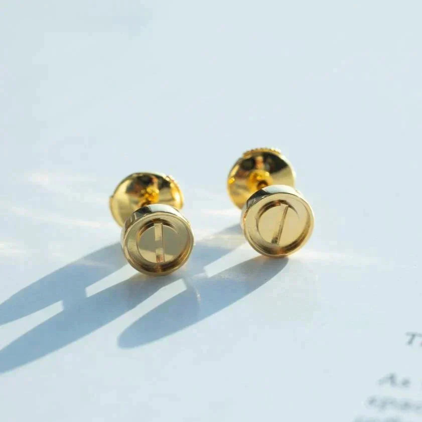 [Windsor Jewelry]LOVE EARRINGS GOLD 10MM