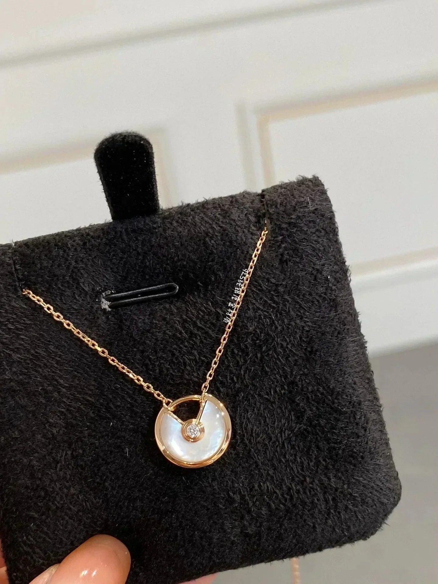 [Windsor Jewelry]AMULETTE ROSE GOLD MOP NECKLACE