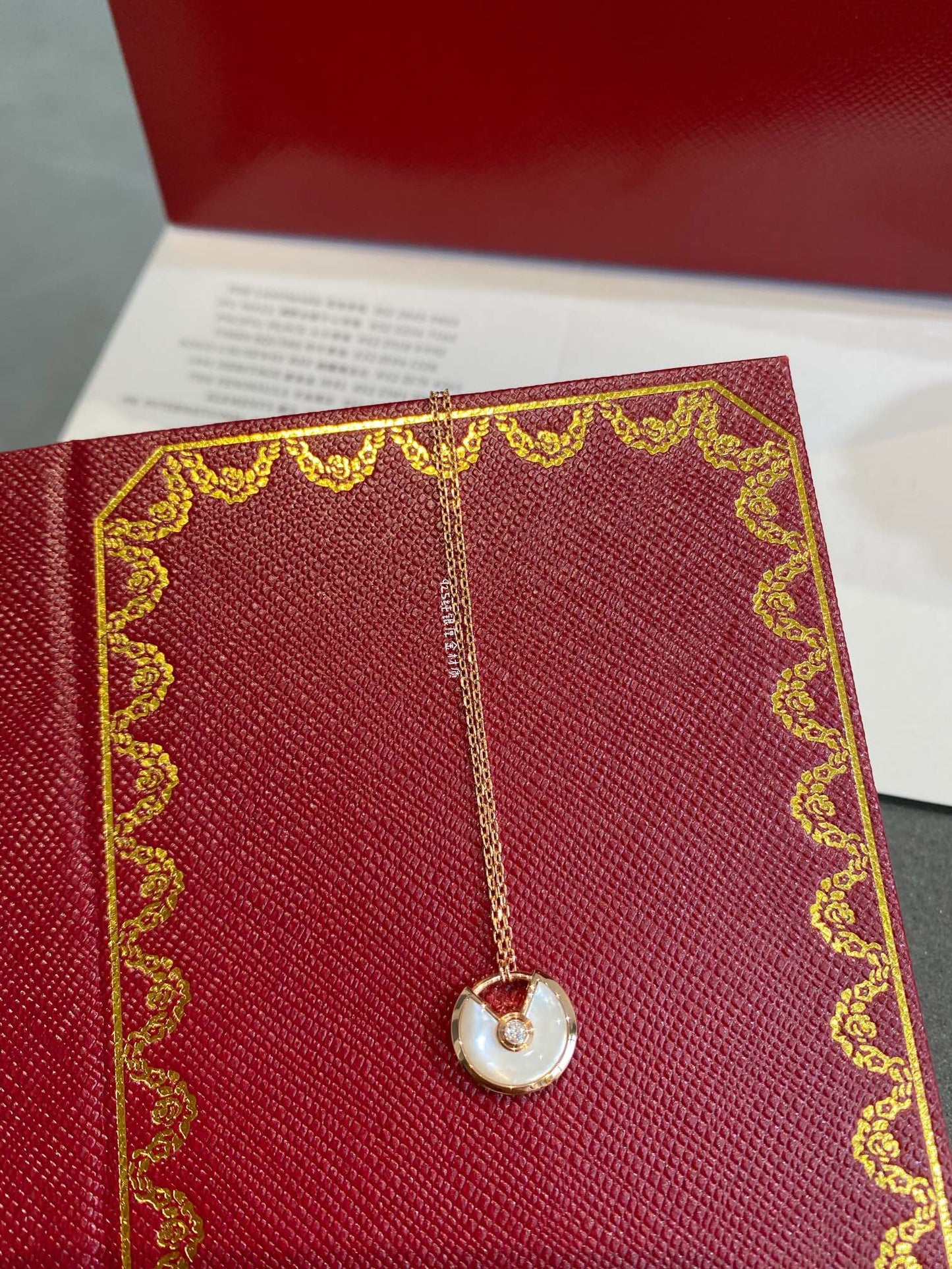 [Windsor Jewelry]AMULETTE ROSE GOLD MOP NECKLACE
