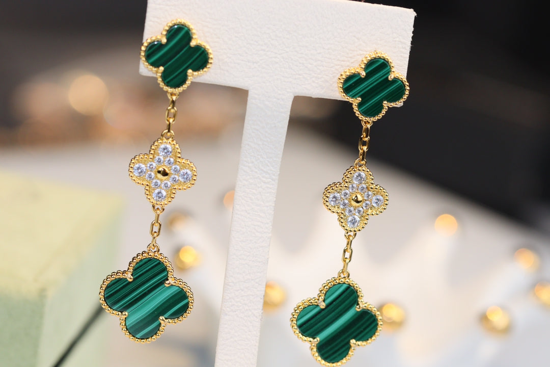 [Windsor Jewelry]CLOVER EARRINGS GOLD MALACHITE DIAMOND 3 MOTIF