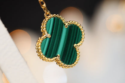 [Windsor Jewelry]CLOVER EARRINGS GOLD MALACHITE DIAMOND 3 MOTIF